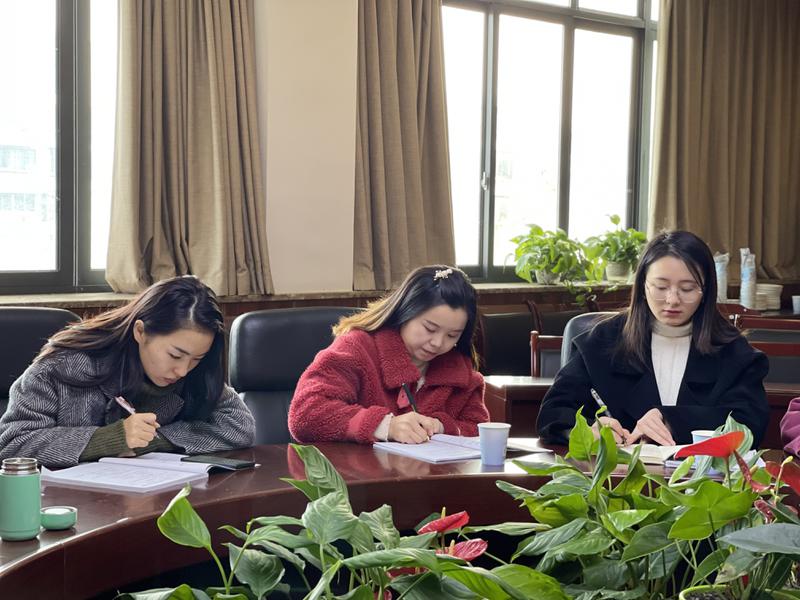 双流区棠湖小学丨专家引领研修有方，团队戮力学有所得