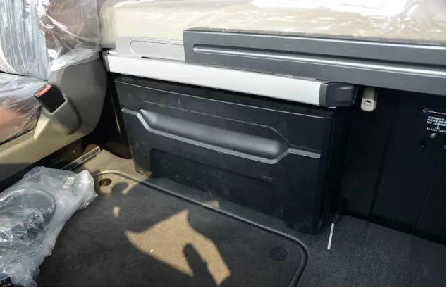 45万买560马力一汽解放J7载货车！拉绿通、活禽运输能回本吗？