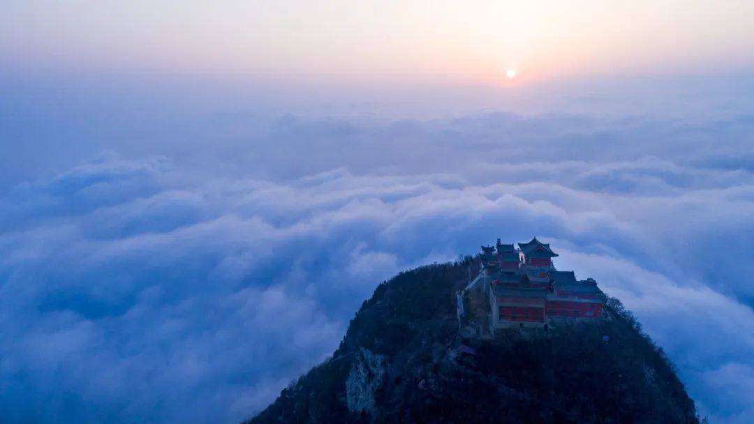 美爆了！这个夏天云台山云海频现迎颜值巅峰