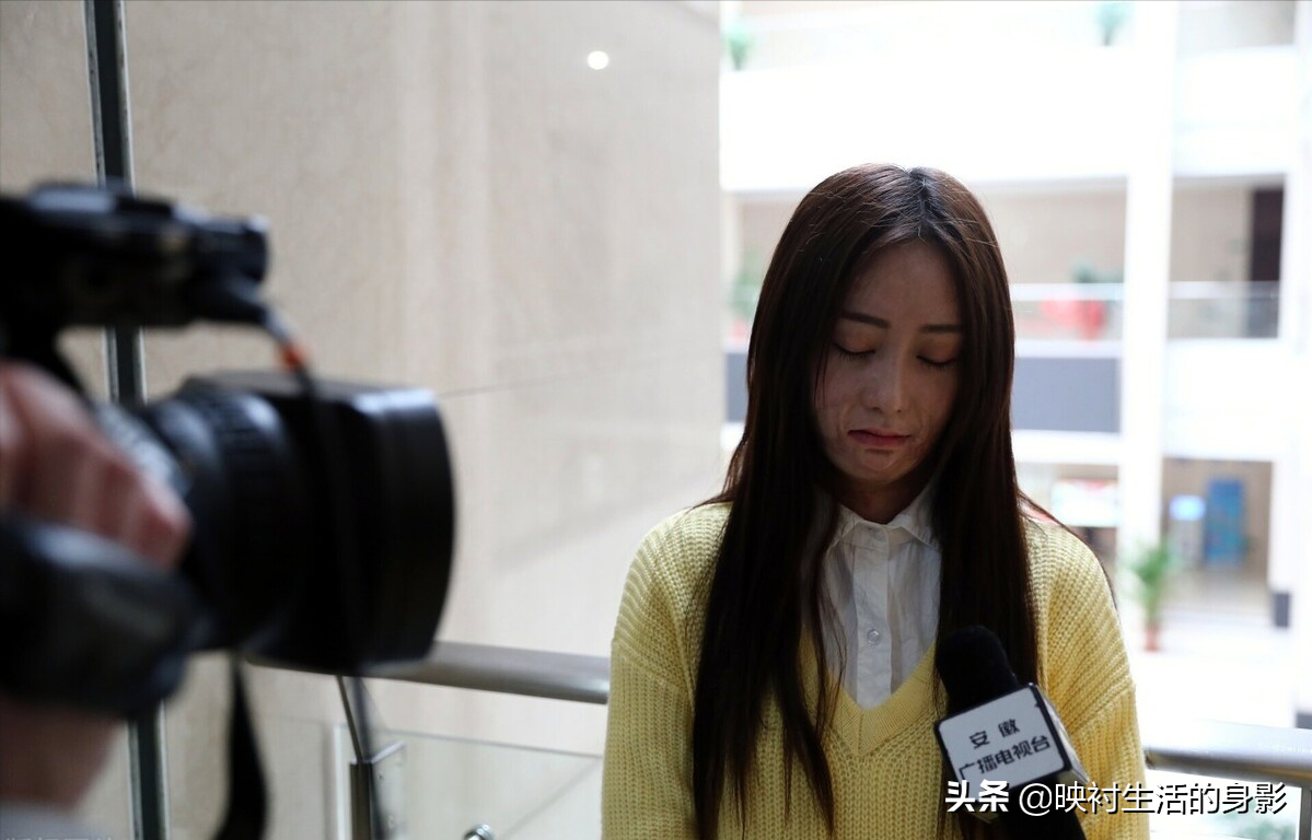 16岁女生在校遭到同学追求，多次表示拒绝后，同学竟将她毁容