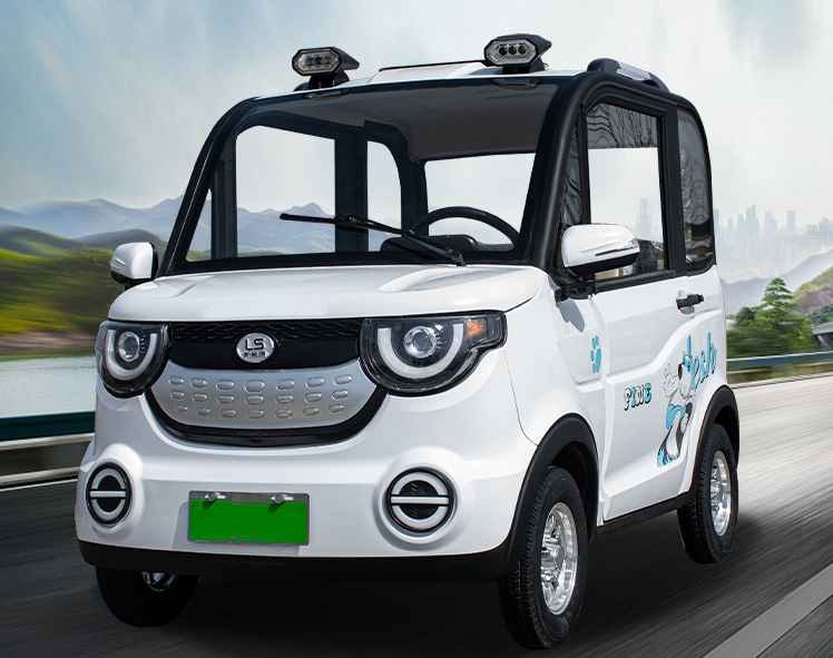 适合老年人的3款电动四轮车,有空调,能接娃,起步价不到5000元