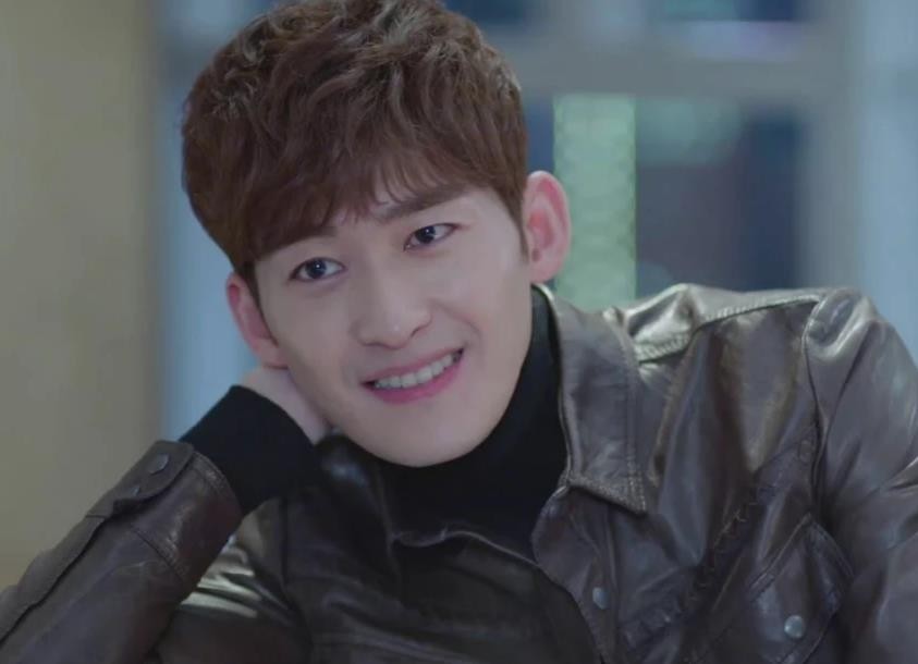 “一手遮天”张翰：从王思聪手里抢来战狼2，剧组里权利比导演大