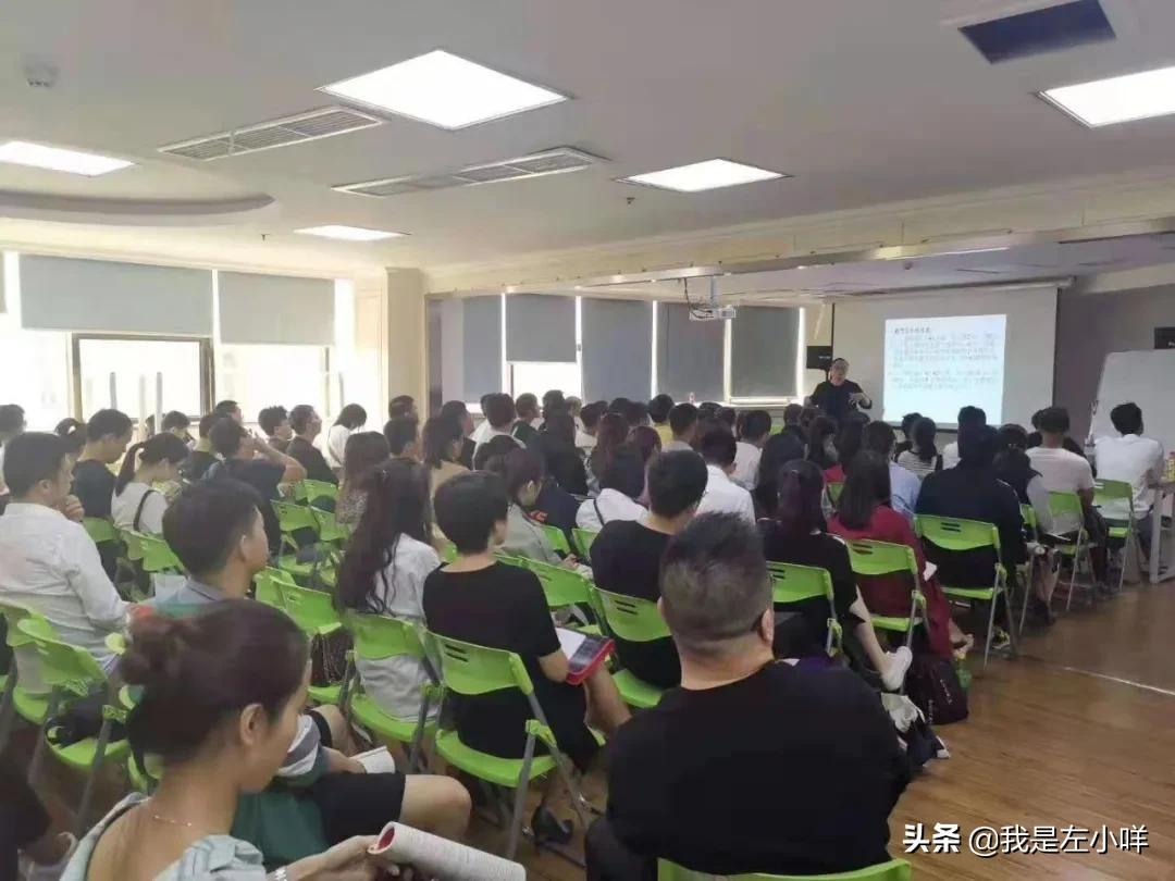 成人高考可以考公务员吗（成人大专学历可以考公务员吗）