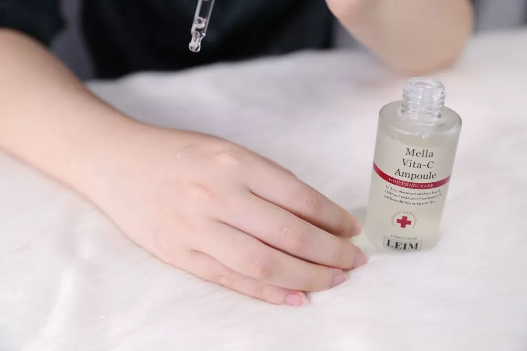 美克拉系统：皱纹为什么那么难去除，皮肤管理中心是如何除皱的