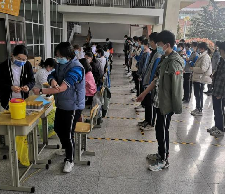 高考体检要全部脱光光？高三学生党表示很尴尬，医生：我也不想看