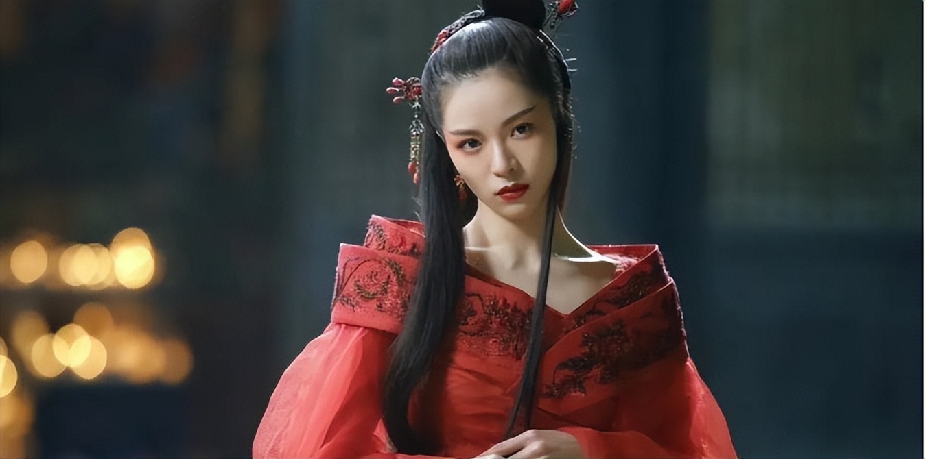 “自带凶相”的6位女星，五官凑在一起，不怒自威，不好惹