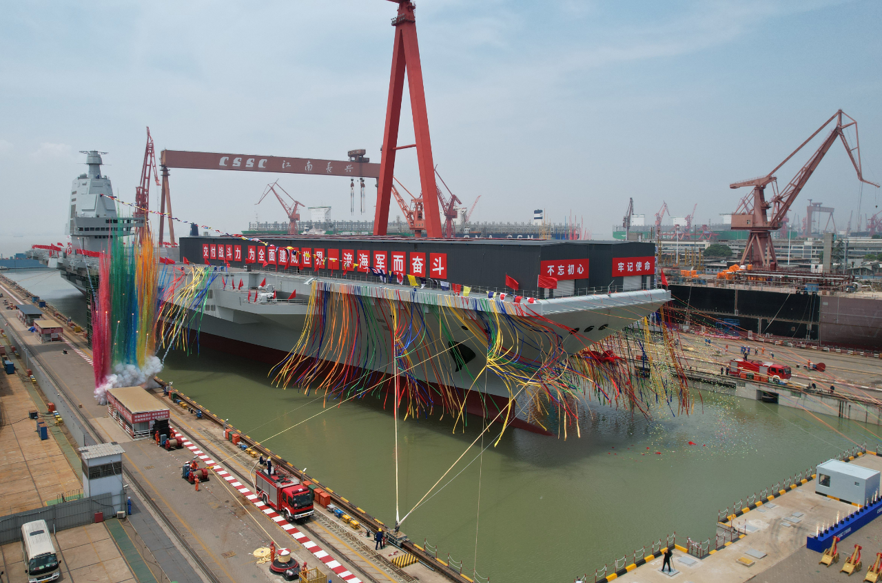 中國說到做到，2艘軍艦穿越津輕海峽，日本自衛隊出動巡邏機監視