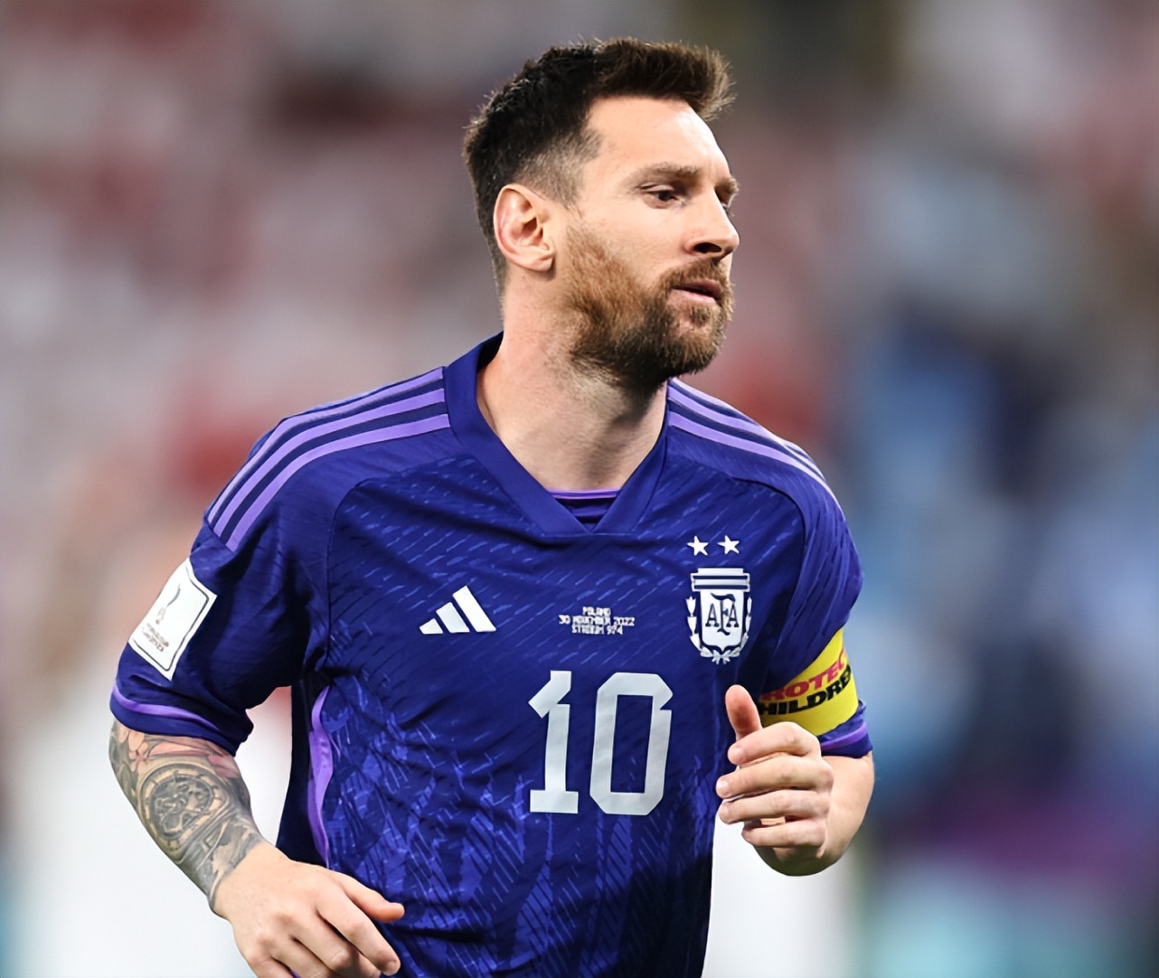 世界杯预测冠军预言（阿根廷收获利好，3项预言指向夺冠！梅西自我反省，强调保持冷静）