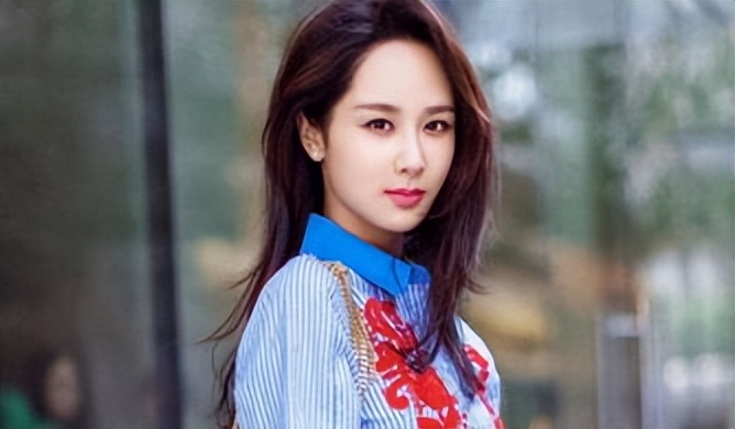 颜值不足脖子凑！这8位女星的天鹅颈太优越，气质一下就出来了