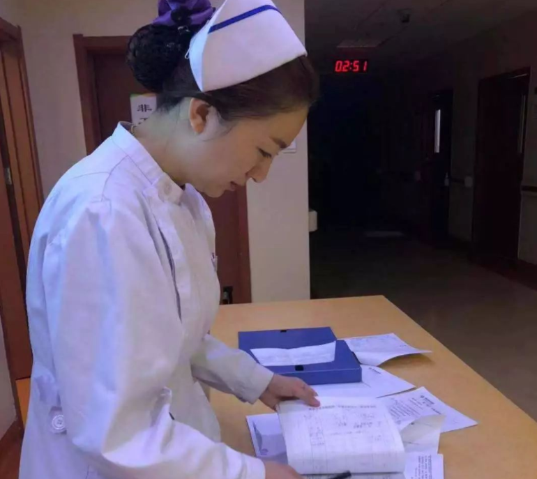 浙江医院招聘护士信息（浙江护士的工资单引热议）
