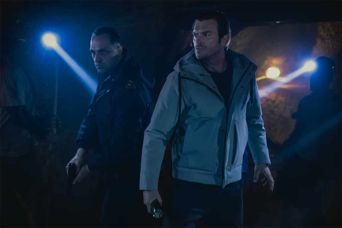 上天入海躲太阳，网飞这两部脑洞神作，值得追一下