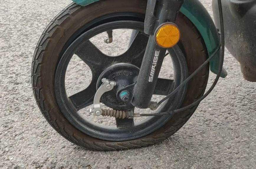 今天才知道，电动车轮胎用多久就要换一次？换正新好还是朝阳好？