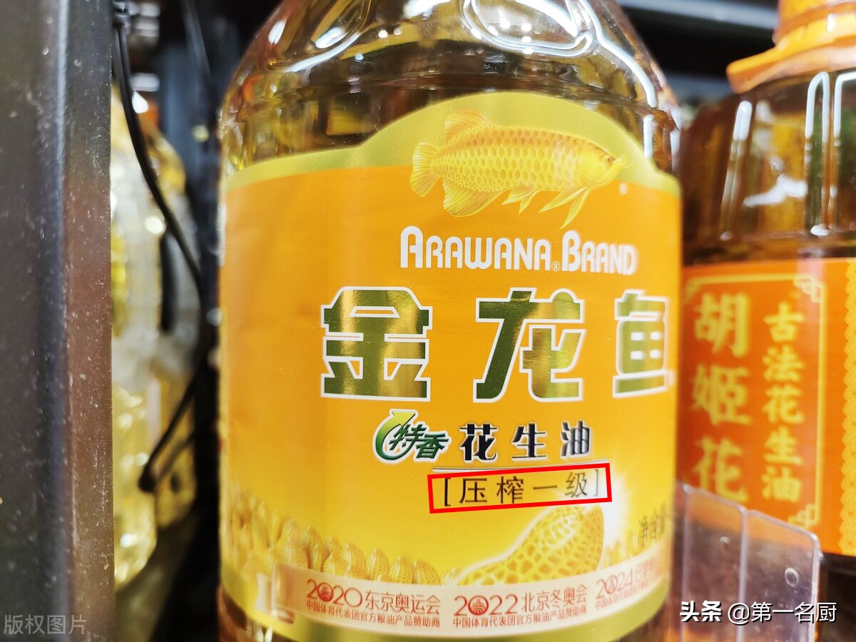 猪油和羊油哪个好(购买食用油，要分清“深色”和“浅色”，颜色不同，差别却不小)