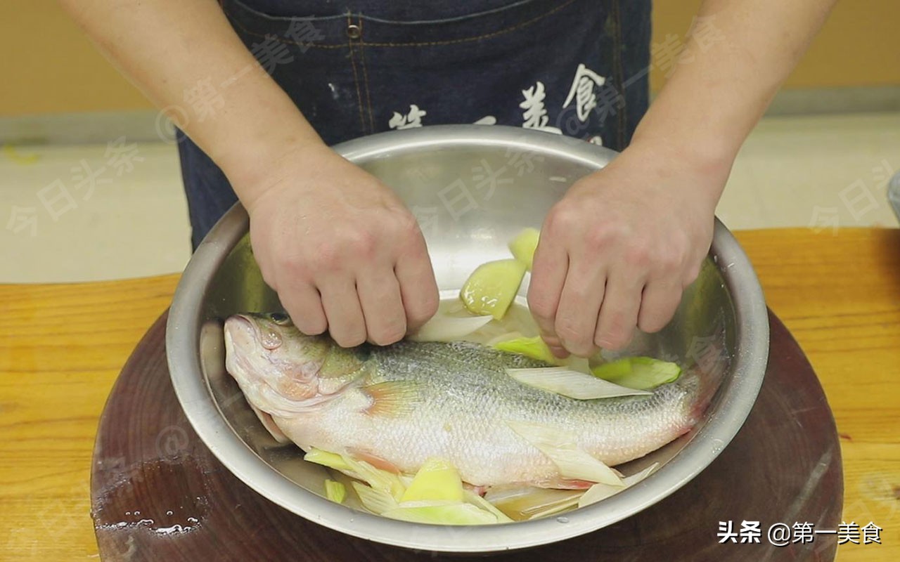 明日大年初九“天日”，无论贫穷还是富贵，4种传统美食记得吃