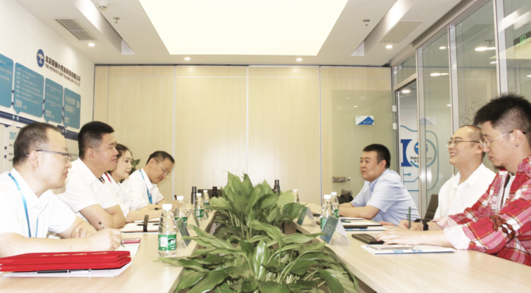 强强联手未来可期｜爱国小男孩与北京乌有之邦成为战略合作伙伴