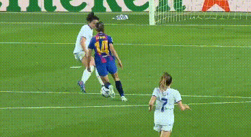 印象最深的就是三杀皇马那场比赛（91553人见证！巴萨女足1-2落后，5-2逆转，18天三杀皇马，创纪录）