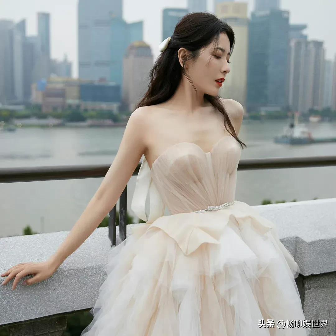 星汉灿烂曾黎45岁了还这么美