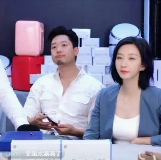 8位过气女明星窘况：卑微求工作，变脸被群嘲，徒留尴尬与心酸