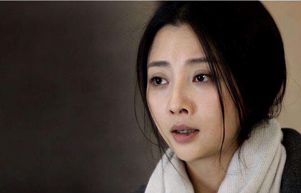 同为军艺出身，这12个女星命运不同：有人视后大满贯，有人被唾弃