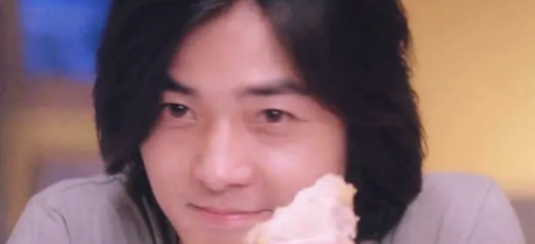 留长发却不娘的6位男明星，个个五官硬朗，野性又帅气