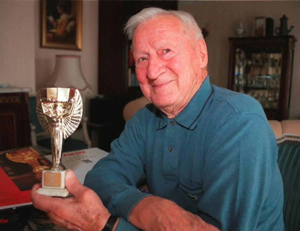 世界杯首球的诞生(【连载】细数历届世界杯进球全纪录第1球——吕西安