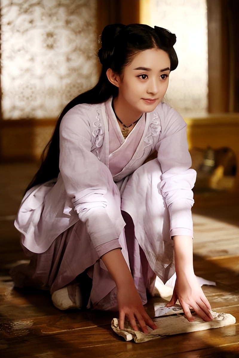 赵丽颖黑料(从农村土妞到一线女星,明明这么努力的赵丽颖,为什么却总