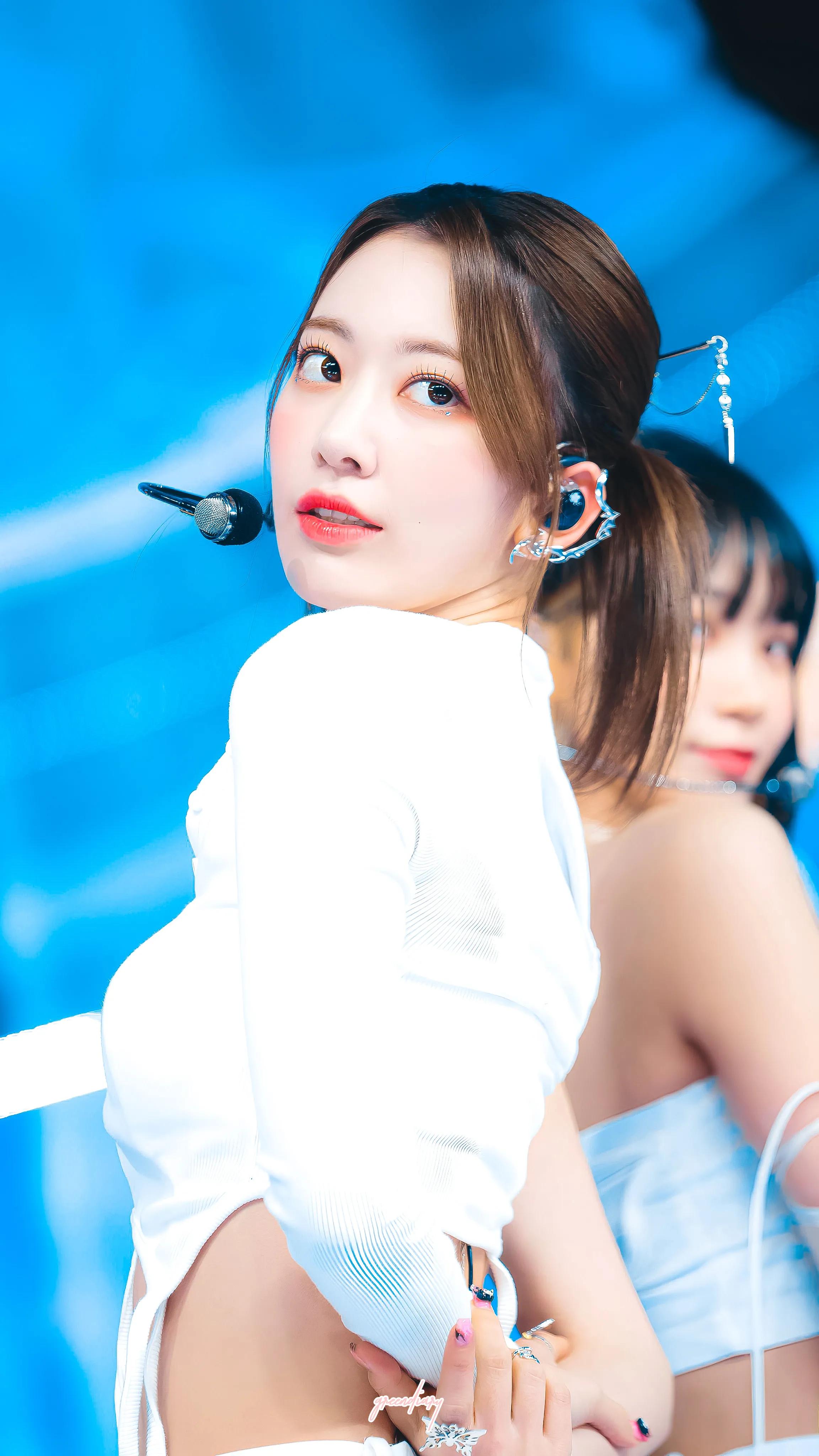 绝美"小樱花"宫脇咲良小清新写真图集,元气十足大眼迷人