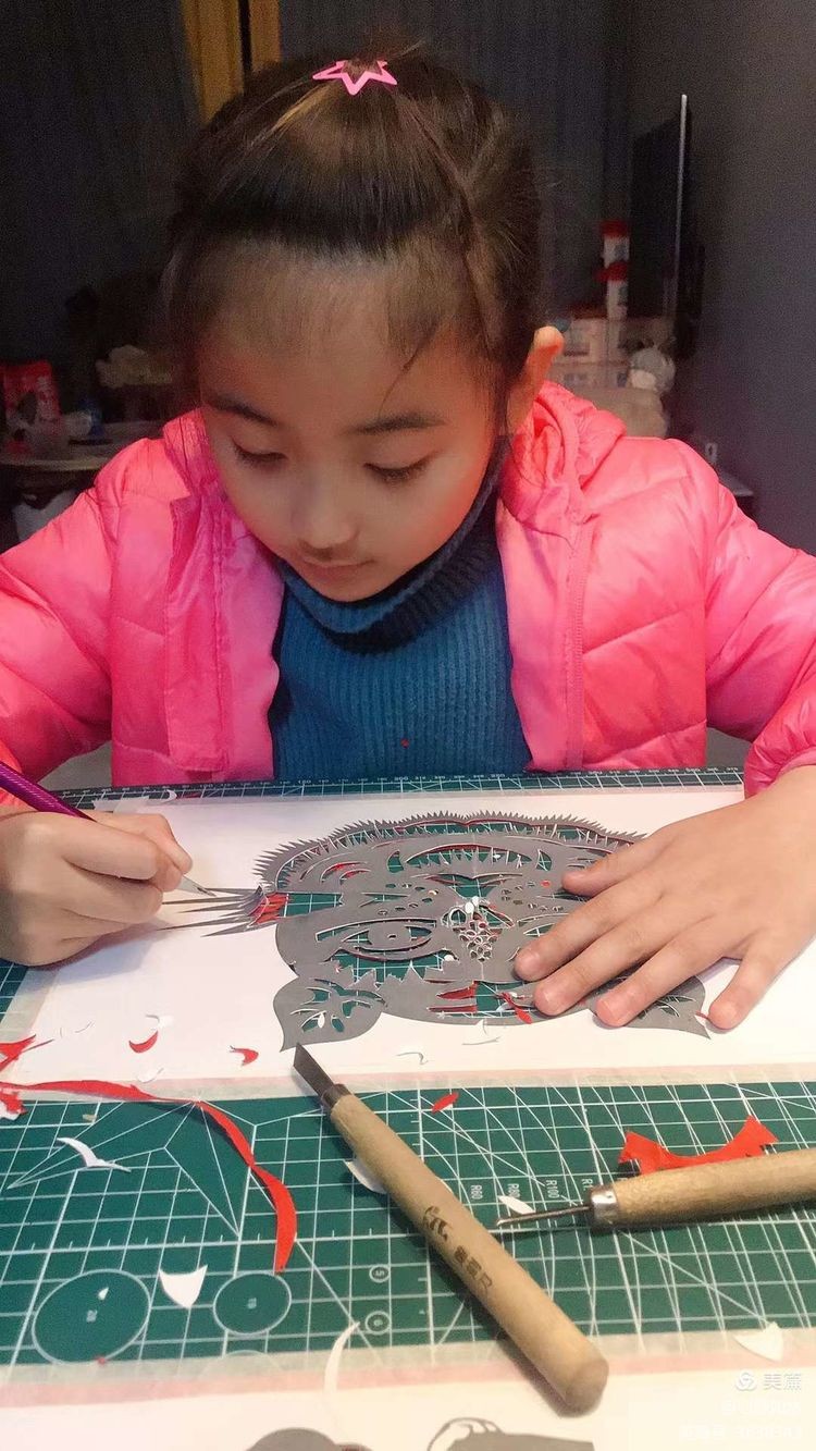 大港滨湖学校：少年云争章，争做抗疫小卫士