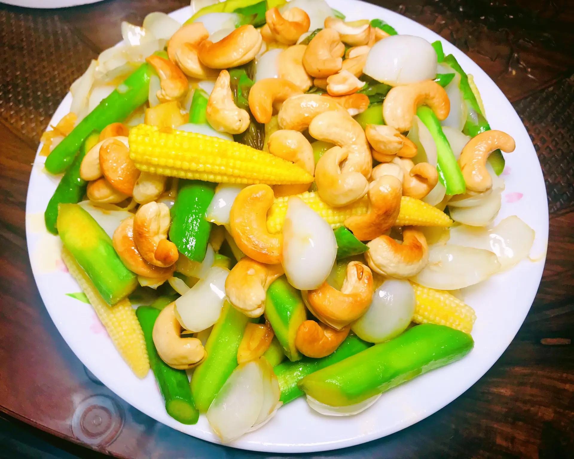 图片[2]-【芦笋炒腰果】做法步骤图 美味过瘾还能解馋-起舞食谱网