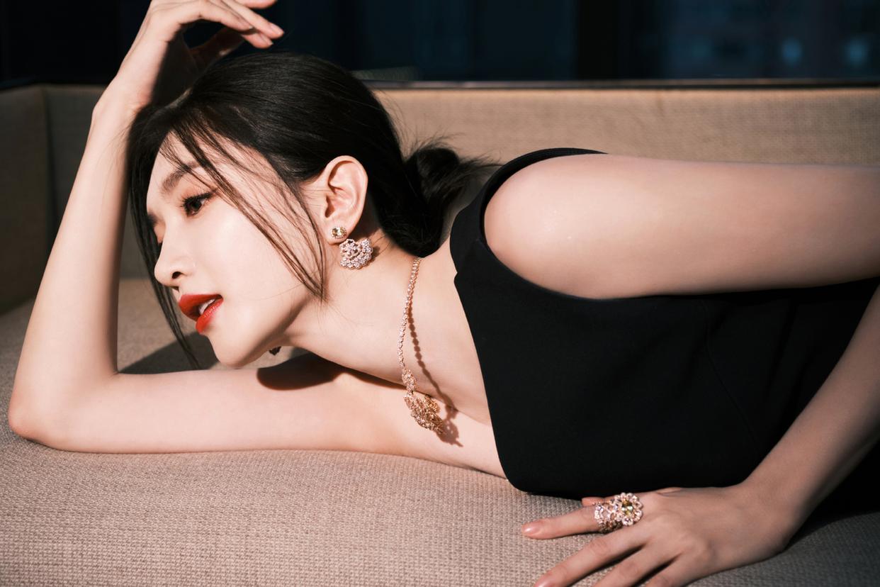 江疏影暗香浮动魅惑写真,软玉温香,一貌倾城!