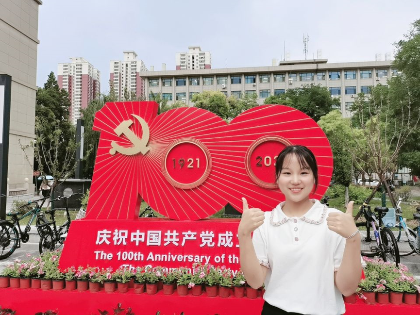 超厉害！兰州大学8位学霸集体保研，纷纷直博清华、北大、南大！