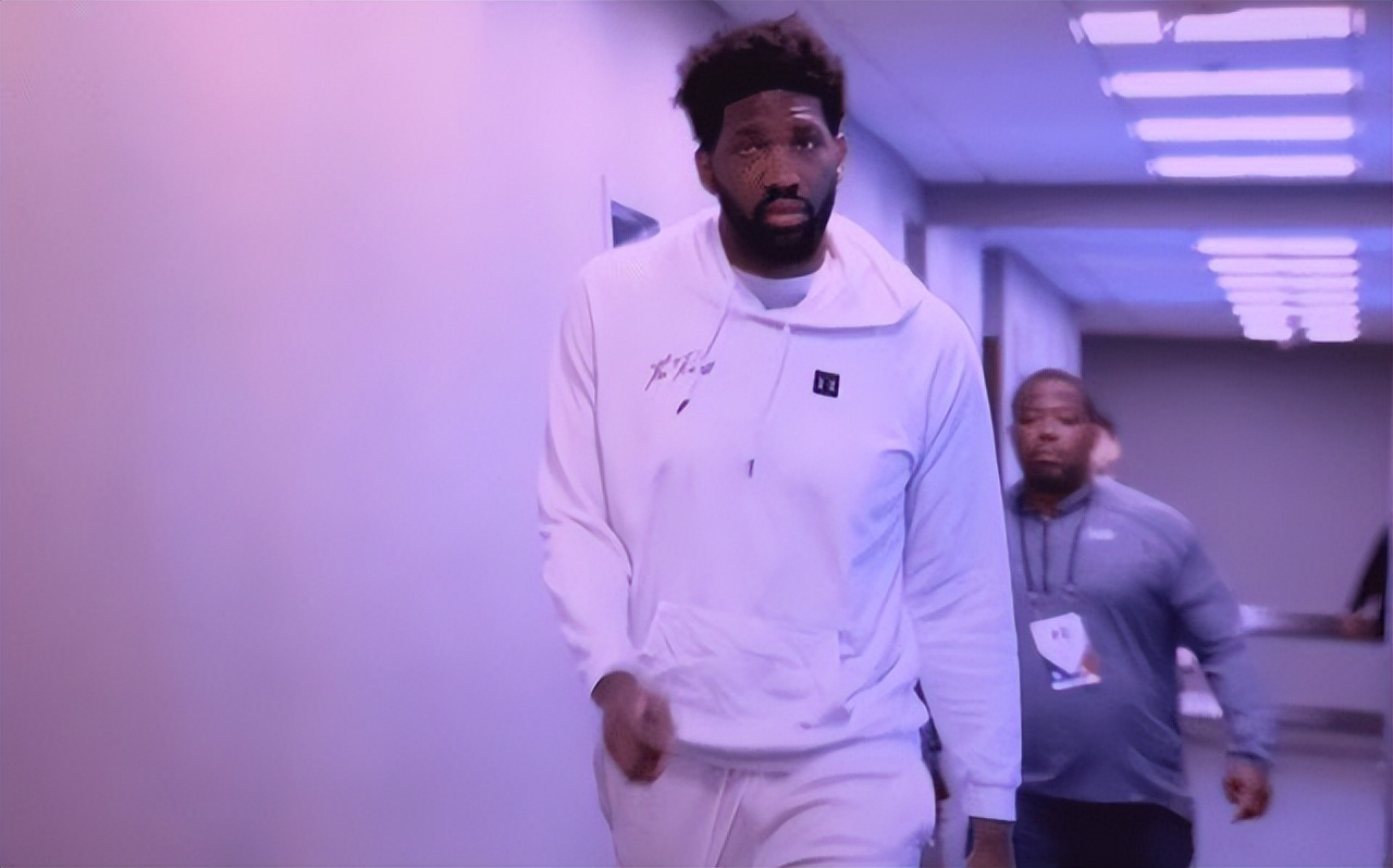 nba为什么要戴面具上场（詹姆斯之后联盟已禁止黑面具，为什么恩比德可以多次佩戴上场？）