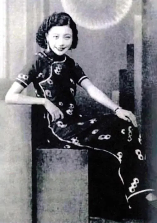 民国时期倡导“天乳运动”:严查妇女束胸，发现一次罚款50大洋