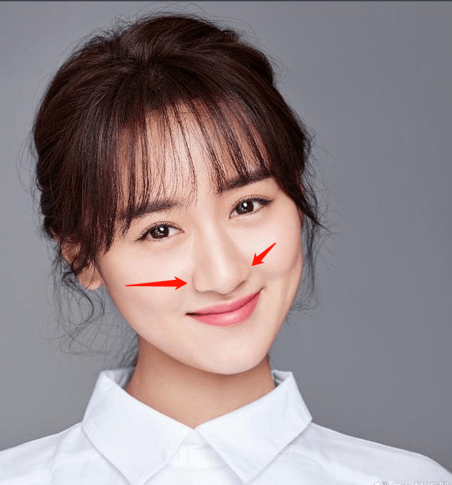 美人的脸却败在鼻子上?这9位女星鼻子好突兀,太可惜