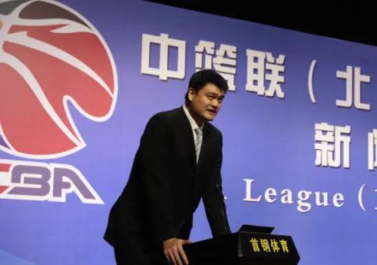 cba为什么会有广告（CBA到底缺不缺钱？解读俱乐部的盈利模式，欢迎补充）