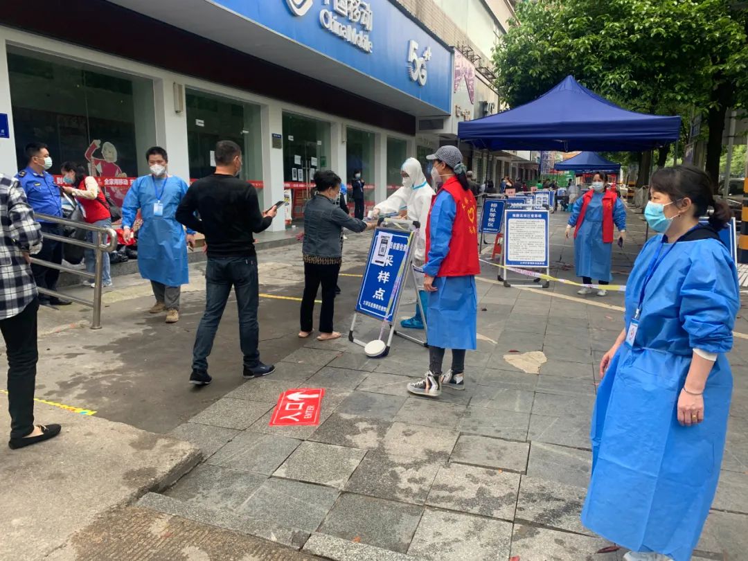 师者强担当，战“疫”显芳华大祥一中教师志愿者积极投身抗疫一线