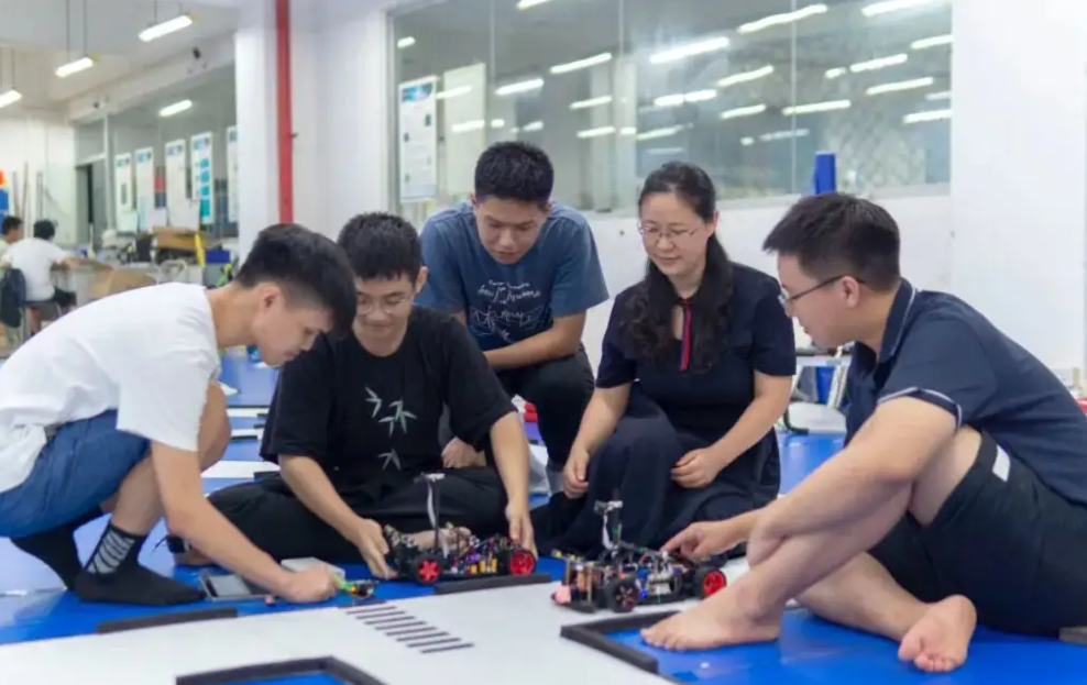 普通人“供不起”的大学专业，学费叫人高不可攀，就业却成香饽饽