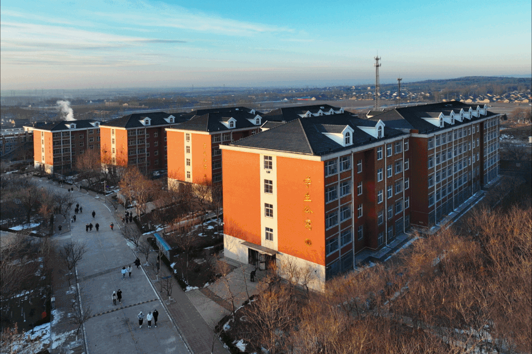 山东工业技师学院：走进金牌工院 品鉴校园资产