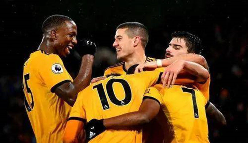 哪里有免费的英超视频直播（英超直播：狼队对阵米德尔斯堡，季票持有者可以免费参加半决赛）-趣拿体育