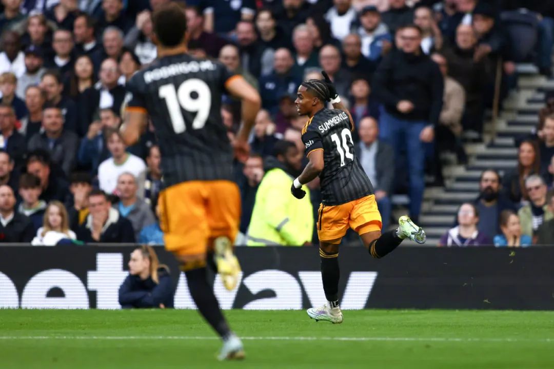 英超数据简报热刺擒联赛2连胜（4-3！3次追平到绝杀！英超刺激一战，热刺升至英超前3）