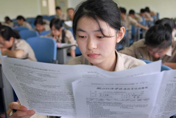 教育部传来消息，为方便学生报考将规范高校名称，家长：早该如此