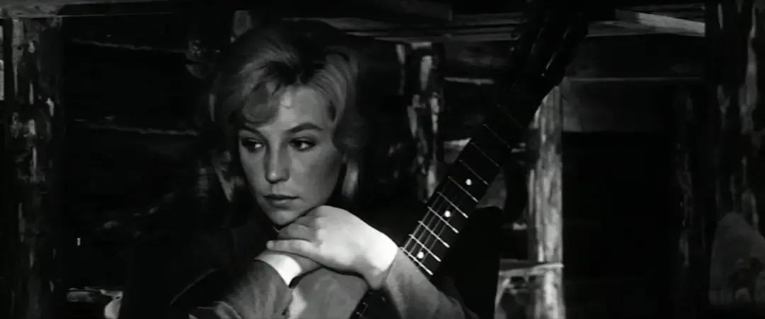 世界电影（0094）苏联电影《这里的黎明静悄悄》（1971）剧照欣赏