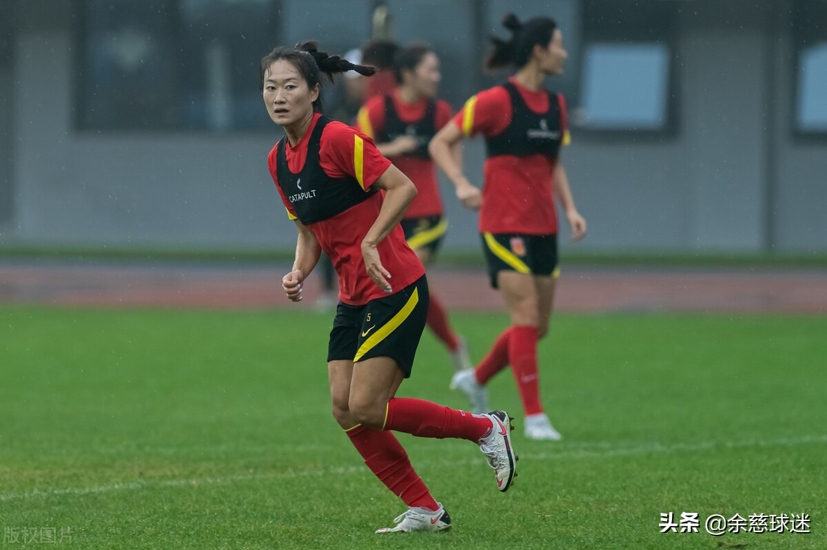 中国女足出征东亚杯：回首亚洲杯踌躇满志，展望世界杯高瞻远瞩