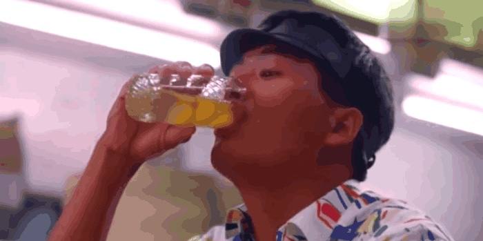 影帝影后多敬业？有人生吞12枚鸡蛋、鼻子被打歪，有人为戏锯门牙