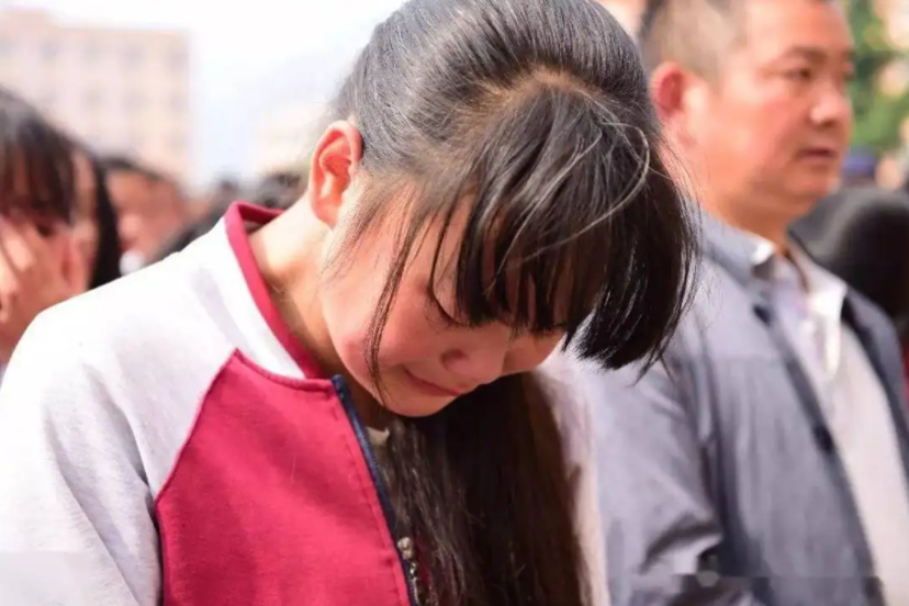 上过大学VS没上过大学的女生，区别不是一星半点，3张图给你答案