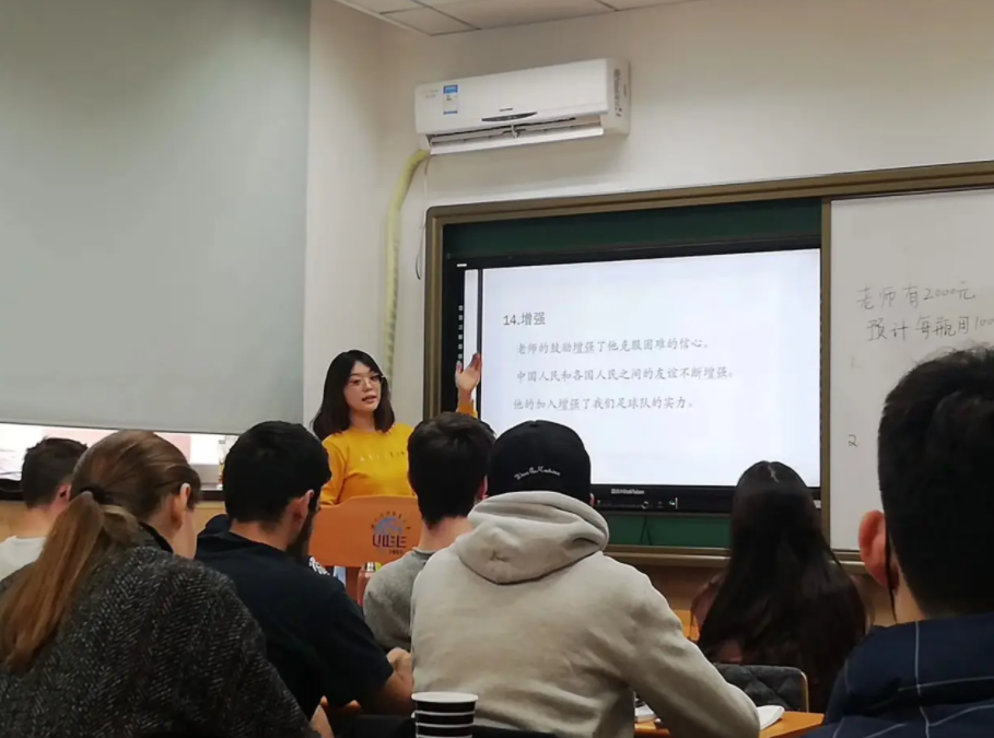 2022本科“红牌专业”公布，就业难度大，考生选择要慎重