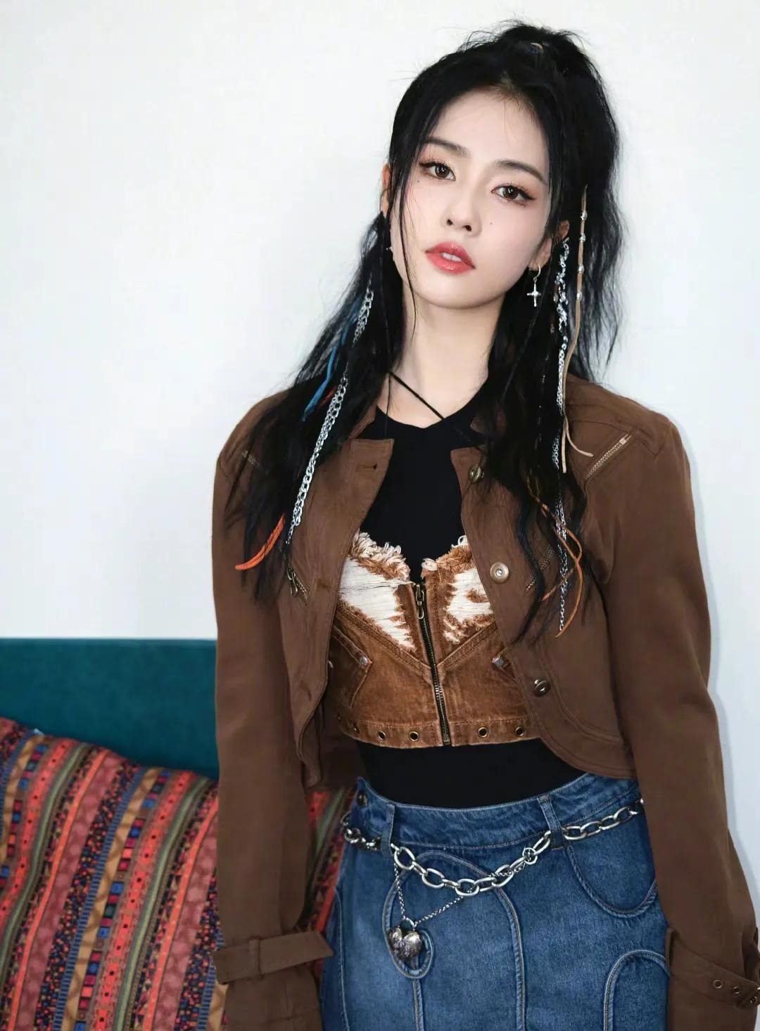 白鹿出道六周年