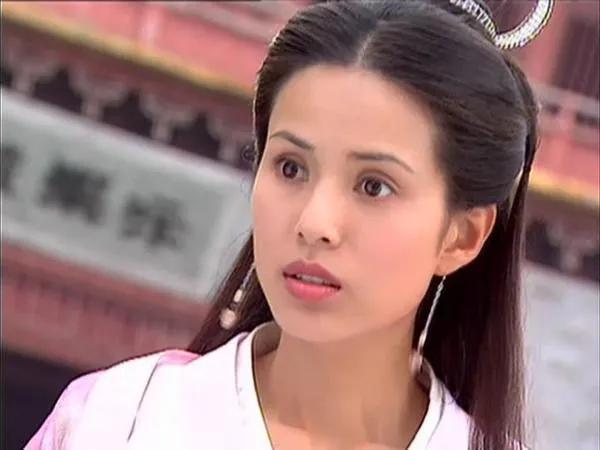 李若彤最美“小龙女”