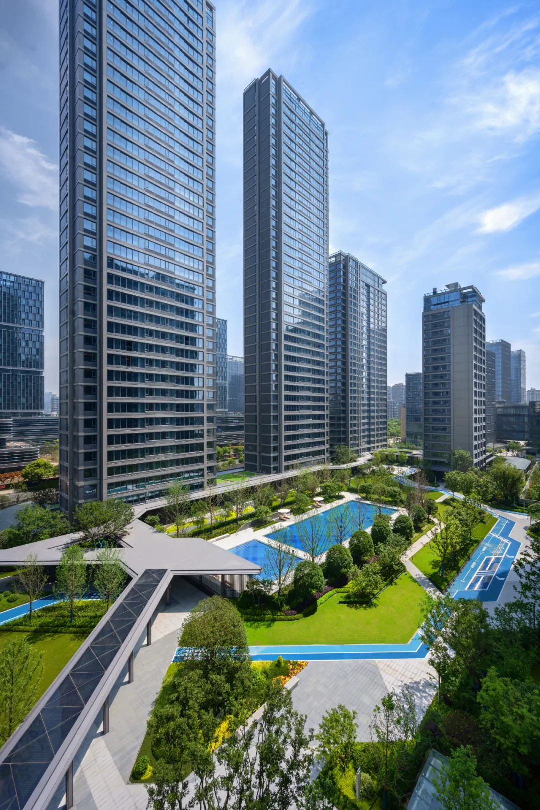 杭州绿城房产(绿城又一红盘交付,满足所有想象,"天选业主"的幸运不