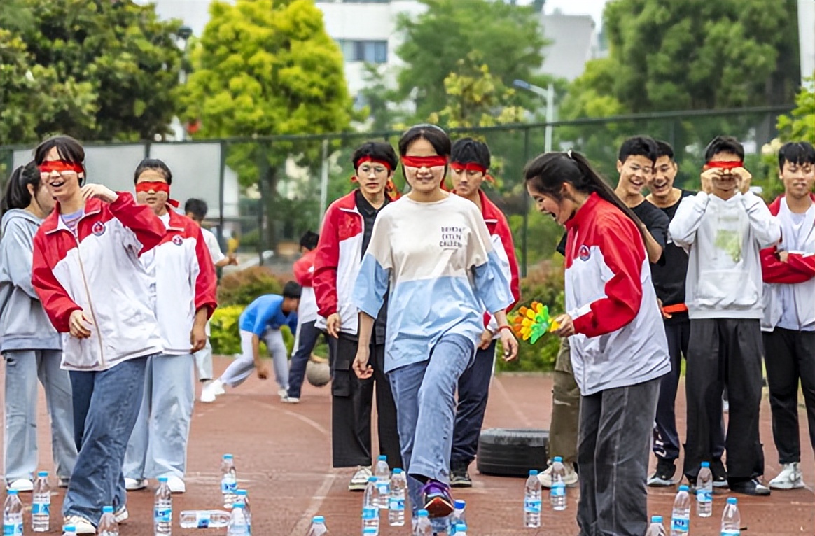 看到高考的阅卷过程，才知道这些分丢这了！高三学生一定要了解
